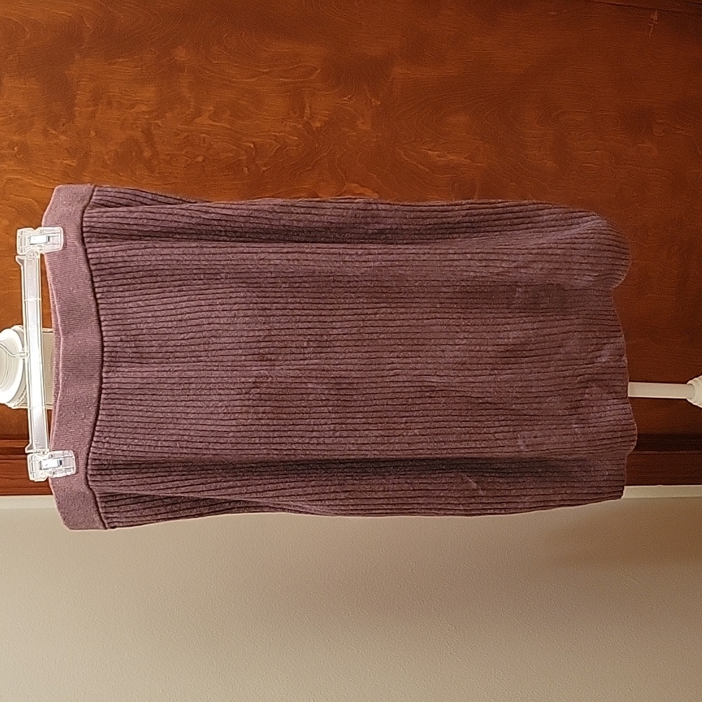 GAP Mauve Ribbed Midi Sweater Skirt with elastic waist in size XL